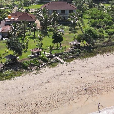 Mama Nings Beach Hotel Sekongkang Ngoại thất bức ảnh
