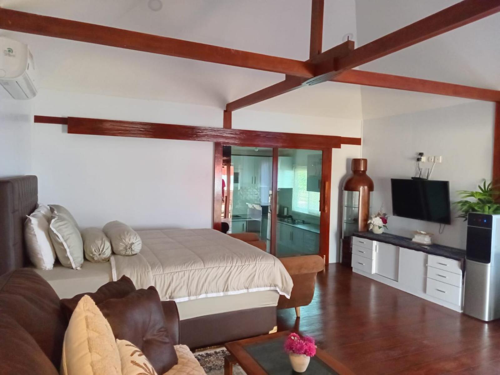 Mama Nings Beach Hotel Sekongkang Ngoại thất bức ảnh