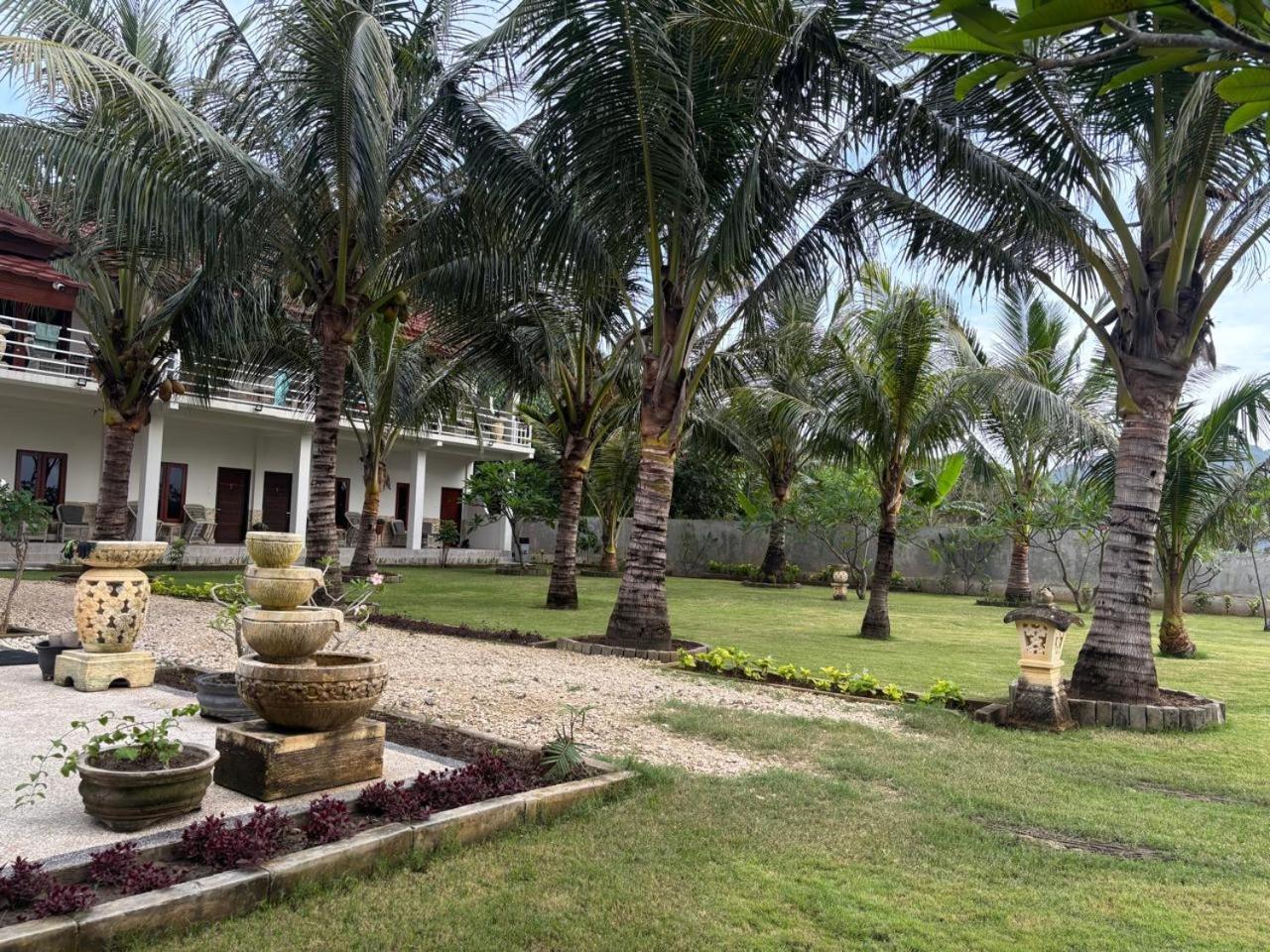 Mama Nings Beach Hotel Sekongkang Ngoại thất bức ảnh